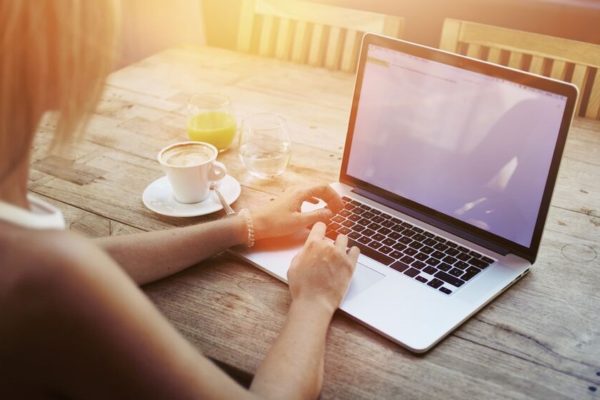 アフィリエイト初心者が稼げない？共感を得てアクセスが集まる記事を書くべし